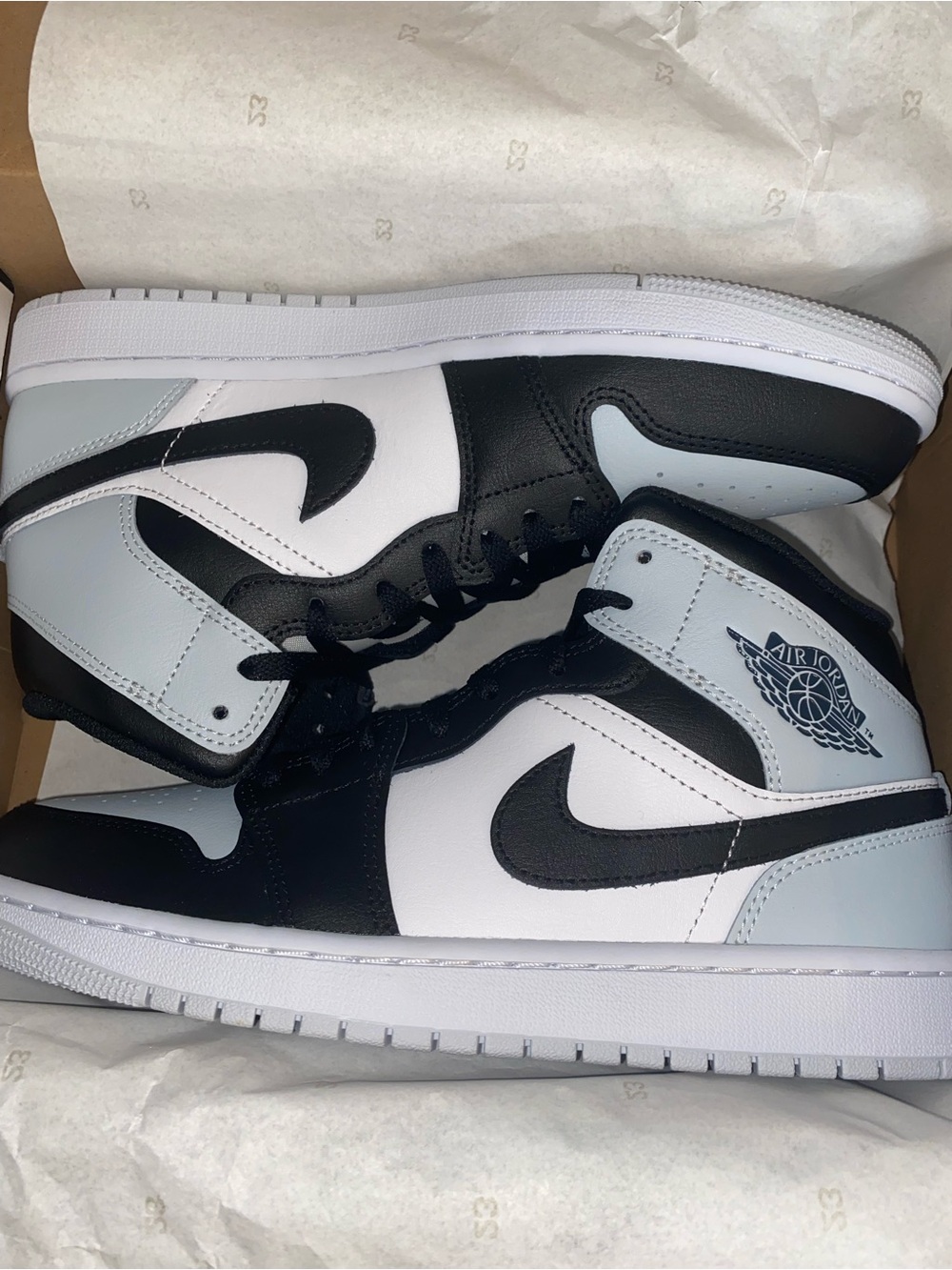 Nike Air Jordan 1 Mid - White/Black/Light Gray